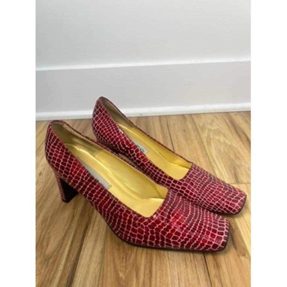 Bellini Red Snakeskin Embossed Square‎ Toe Pumps Glossy Faux Leather Block Heels